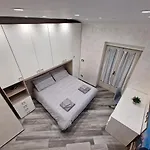 Apartmán In Piazza Vittorio Veneto Con Parcheggio, *