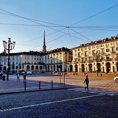 In Piazza Vittorio Veneto Con Parcheggio, Apartment *