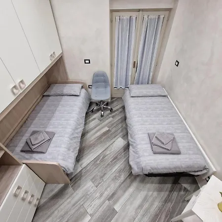 In Piazza Vittorio Veneto Con Parcheggio, Apartment *