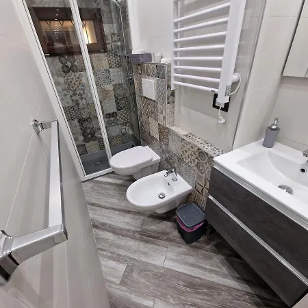 In Piazza Vittorio Veneto Con Parcheggio, Appartement